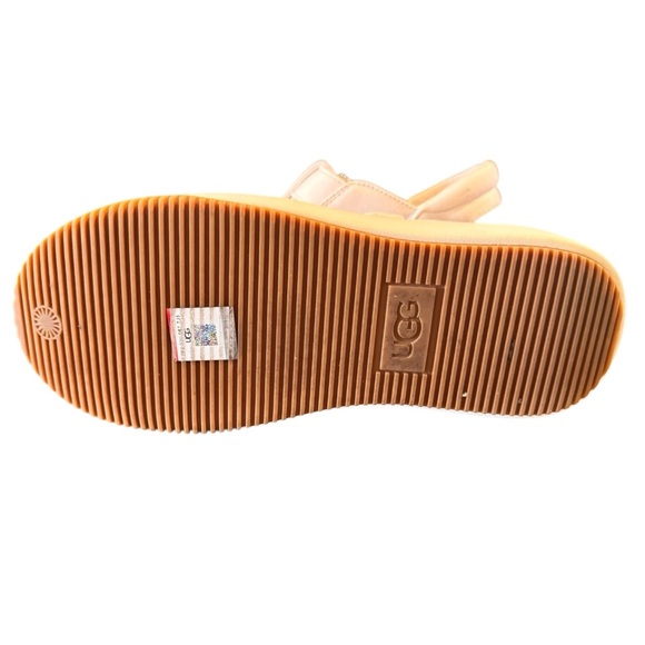 UGG Ez-Duzzit Platform T-Strap White Sneaker 9 - Picture 8 of 10